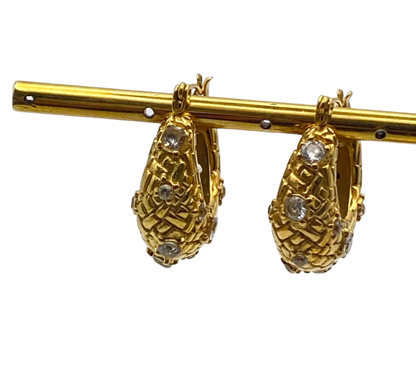 "DANU" gold plated vintage hoop earrings with zirconia