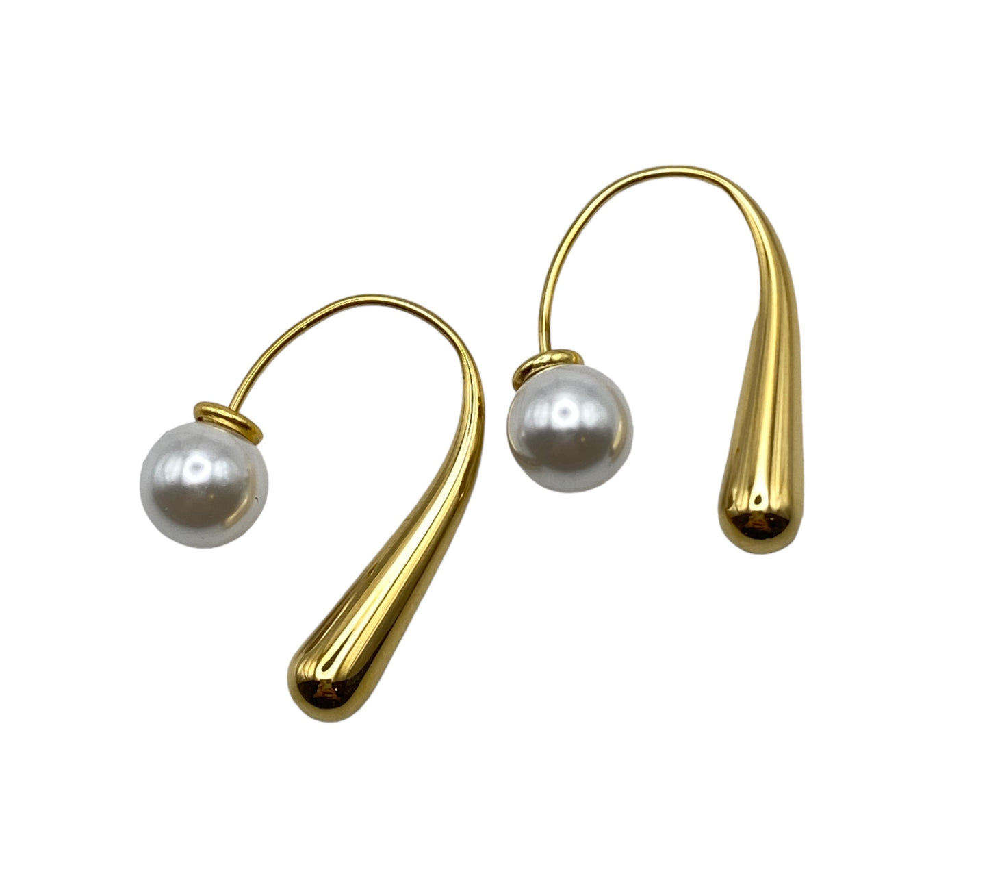 "NIRVANA" gold plated open hoop earrings with a single pearl closure