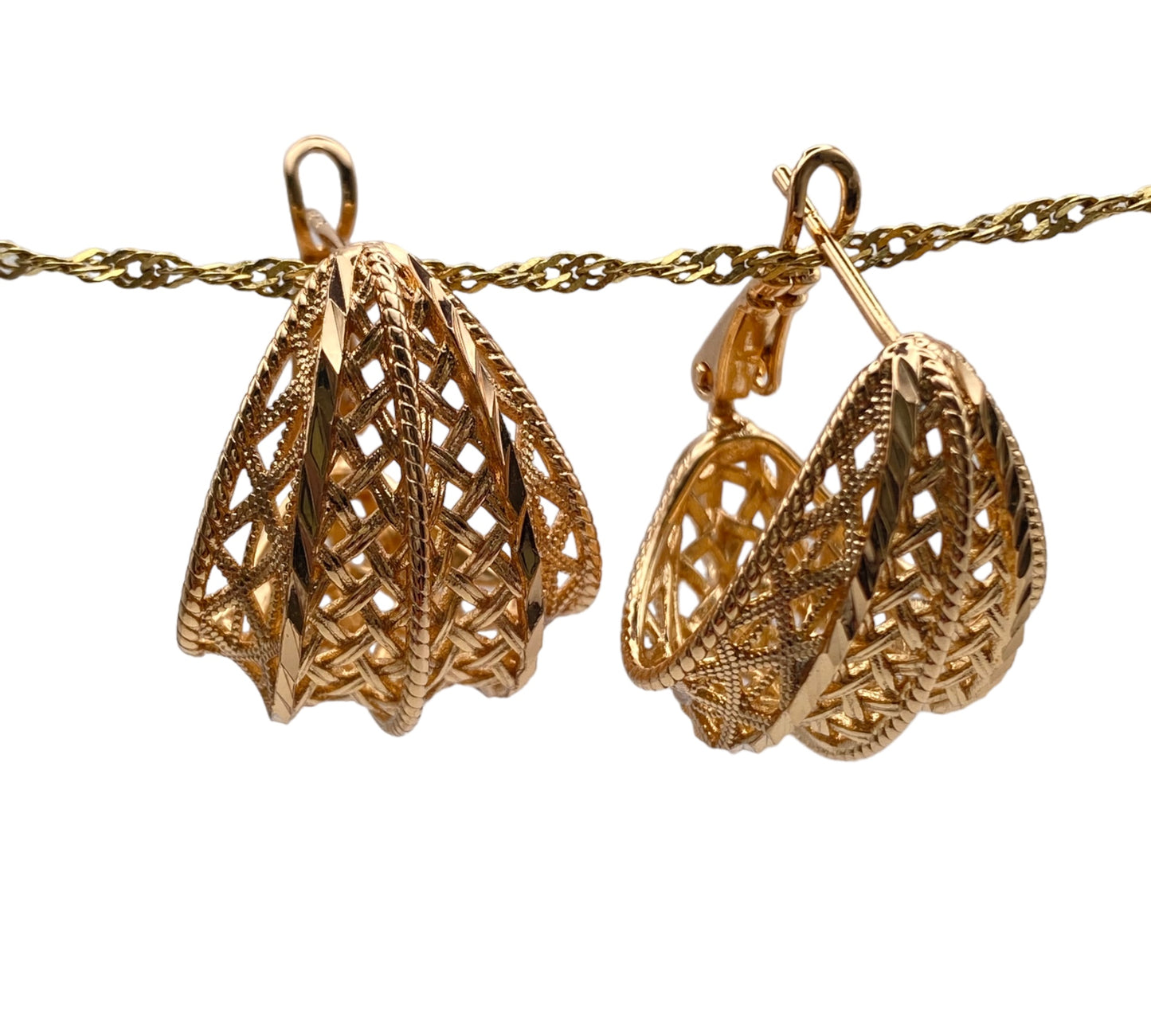 "RENEE" gold plated copper hoop earrings